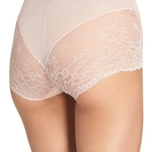 NWT 🆕️ Spanx Spotlight on Lace Briefs L large new